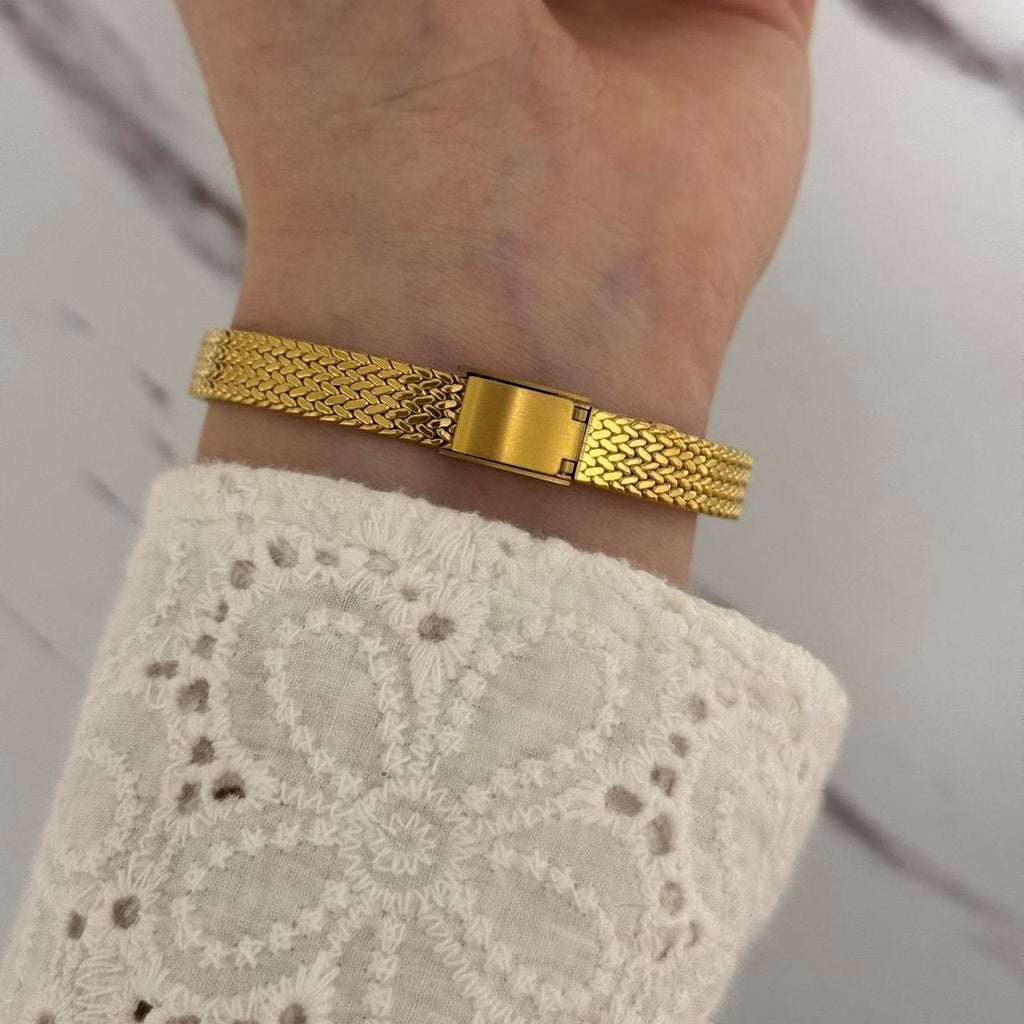 Gold Adelina Watch Vintage Vibe