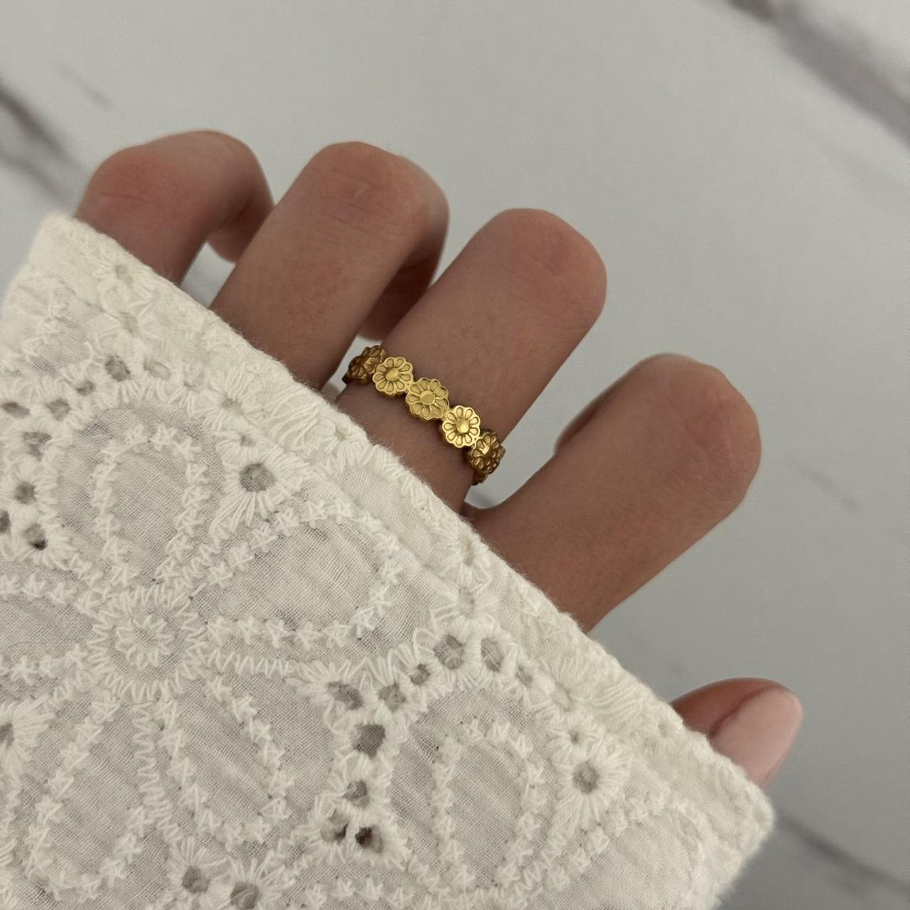 Gold Floral Ring