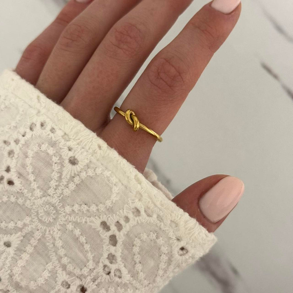 Gold  Knot Ring