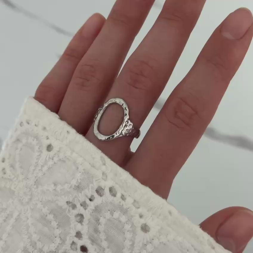 Vintage Vibe Silver Oval Ring