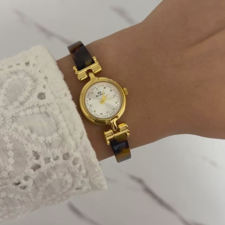 Round Brown/Gold Watch