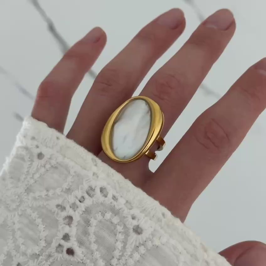 Gold Ring Pearl Moon Stone