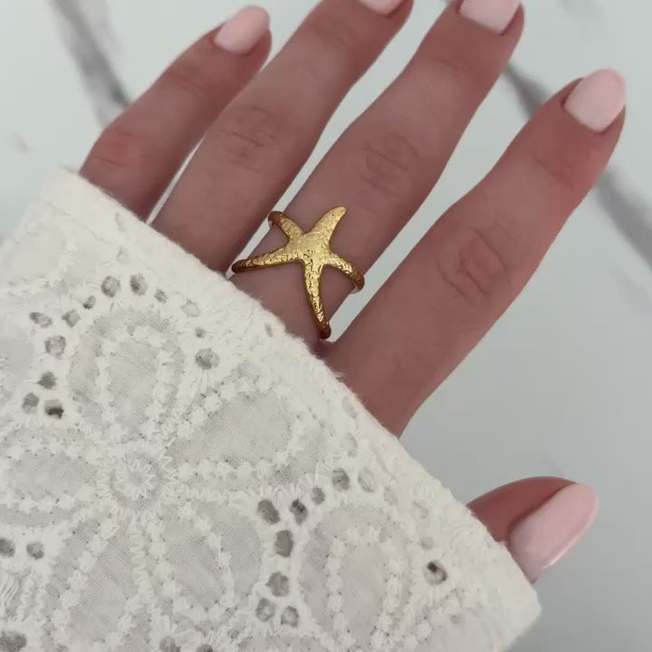 Gold Starfish Ring