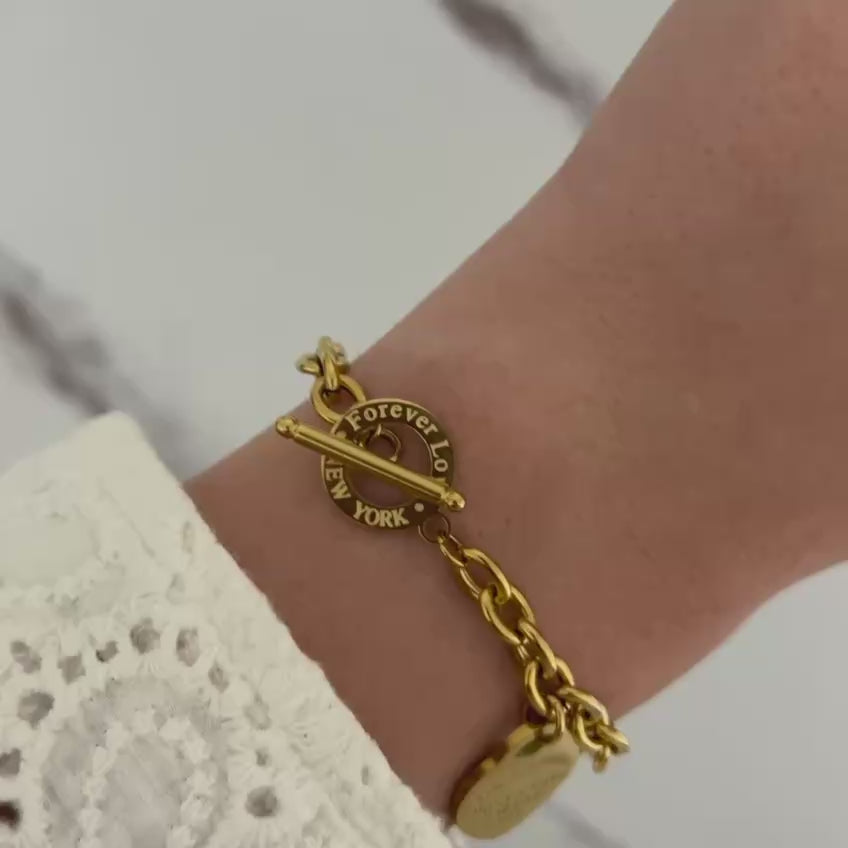 Gold Bracelet Pendant Forever Love New-York